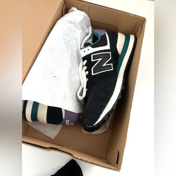 🌟New Balance Classics Unisex 574-Black Blue-Women’s 8.5 - Picture 6 of 11